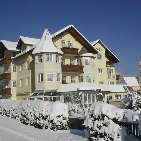 Im Naturpark Almenland Lägenhet